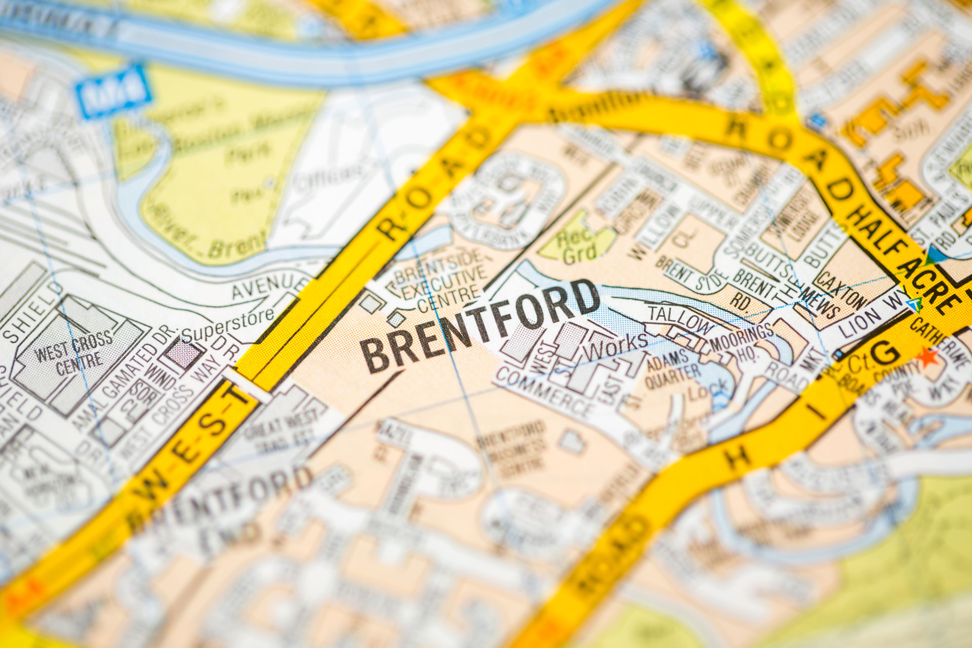 removals brentford